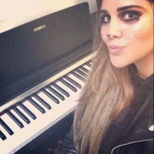Gisel A Costa