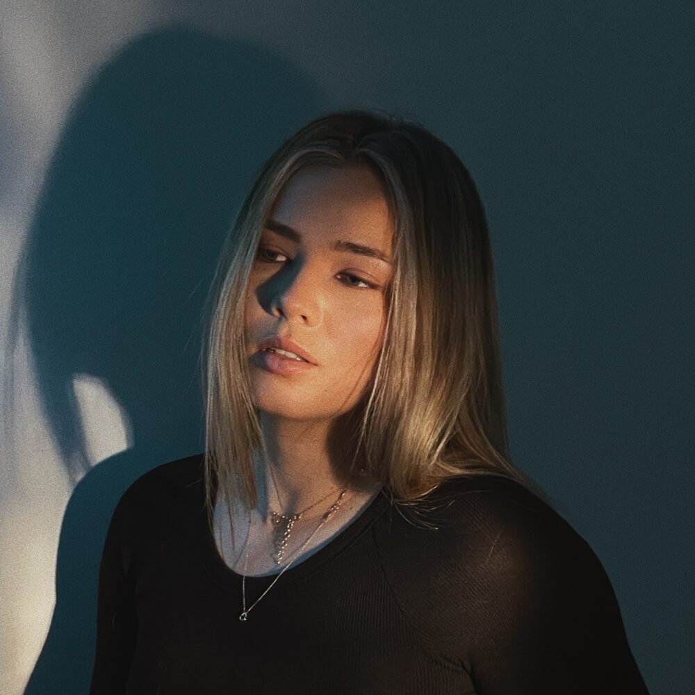 Cate Tomlinson